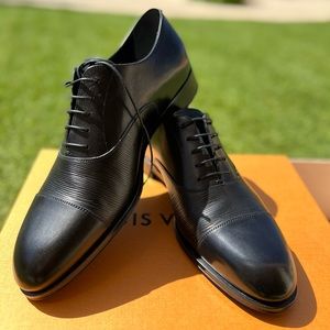Louis Vuitton shoes for men. Brand new, never used. Size 8.5
